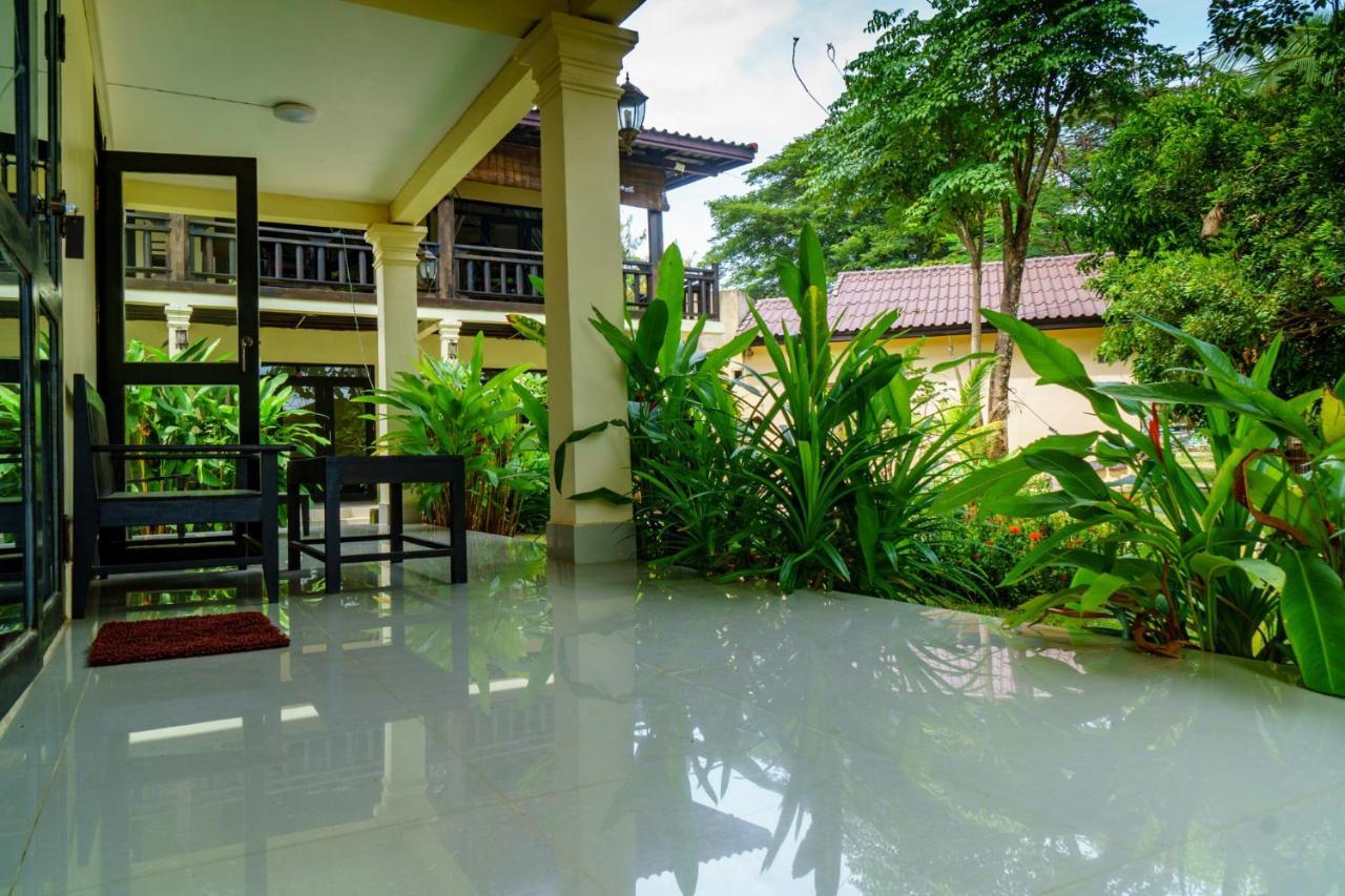 Mr Tho'S Bungalows Ban Dondét Exterior foto